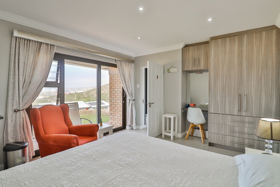4 Bedroom Property for Sale in Island View Western Cape